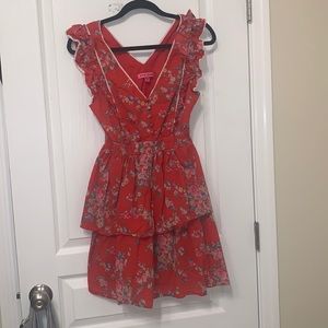 Betsy Johnson elastic waist dress